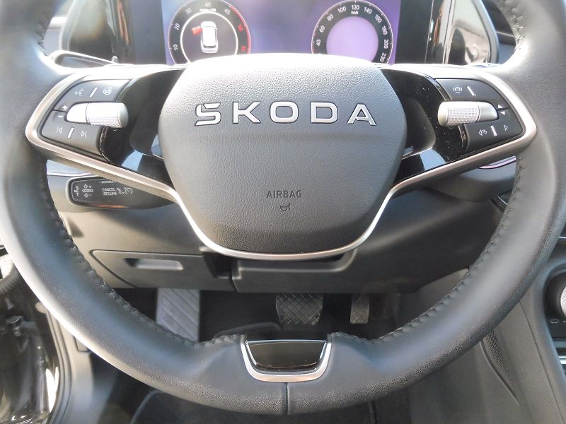 Škoda Kodiaq (2025) Exclusive Selection 2,0 TDI 14 - fotka 10 z 30