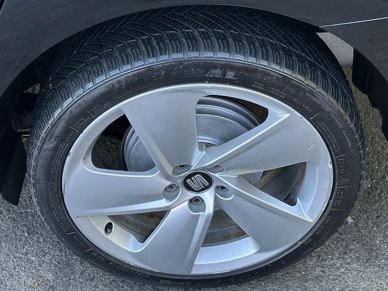 Seat Toledo (2014) 1.2TSI/63kW 2.Maj. * KLIMA  - fotka 31 z 33