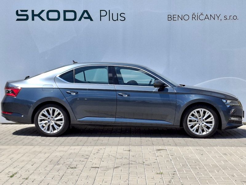 Škoda Superb (2021) Style Extra 2,0TDi 110kW - fotka 13 z 35