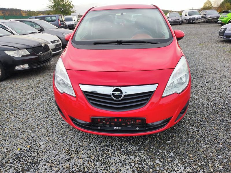 Opel Meriva (2010) - fotka 6 z 21