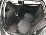 Škoda Superb (2018) COM GRT AMB plus TD 110/2.0 A7 - náhled 19