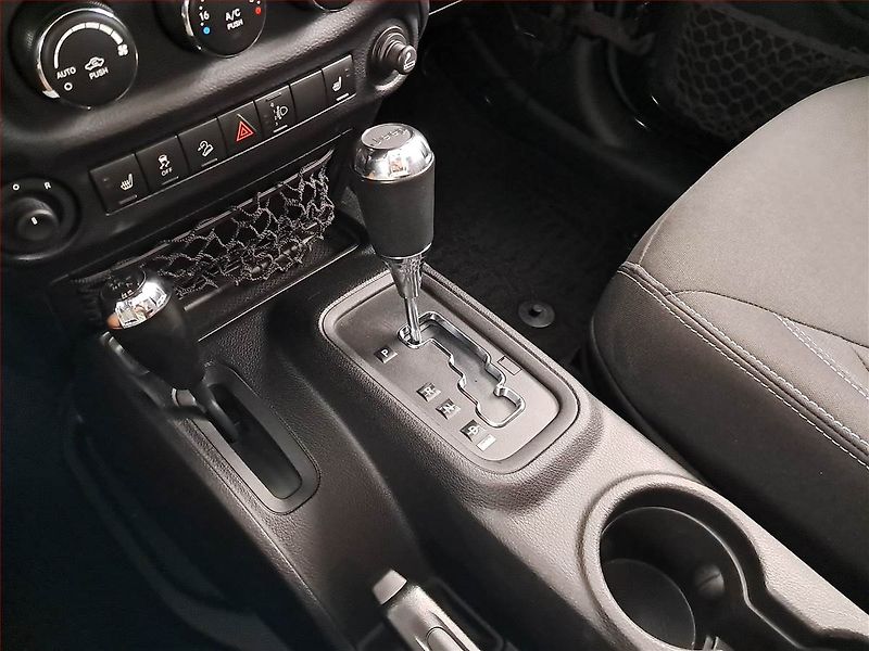 Škoda Octavia (2016) Ambition 2.0 TDI, Tempomat - fotka 12 z 12