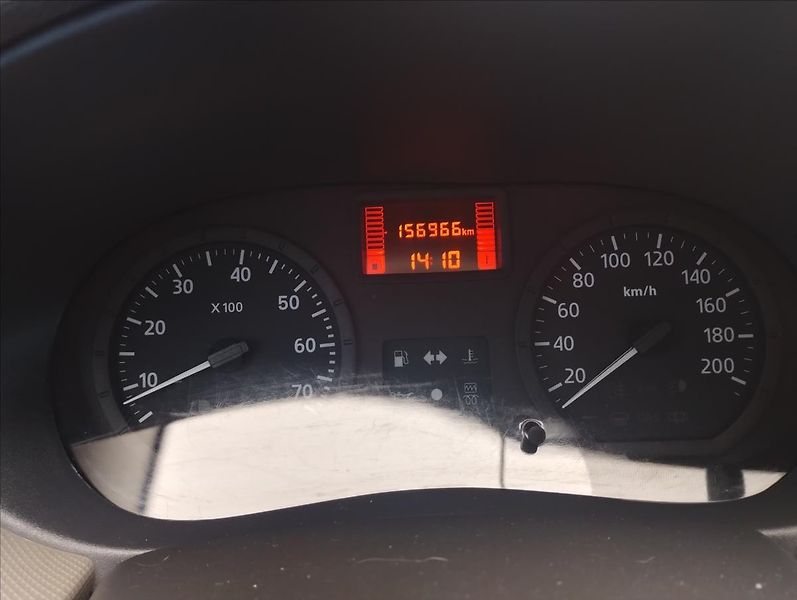 Dacia Sandero 1,4 MPi 55KW - fotka 12 z 12