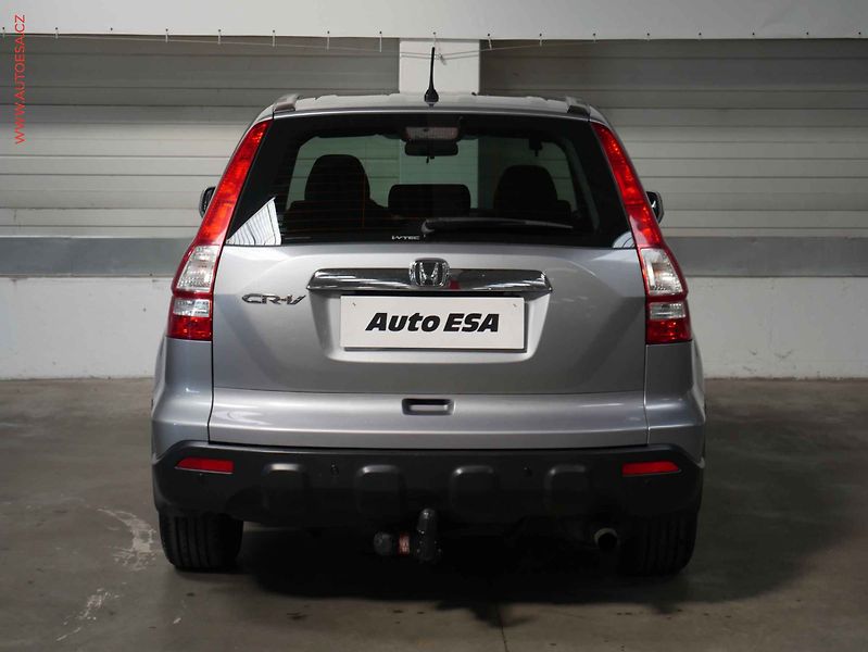 Honda CR-V (2007) 2.0 i 4x4, autoAC - fotka 5 z 17