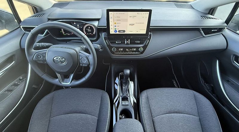 Toyota Corolla Comfort Tech - fotka 6 z 6