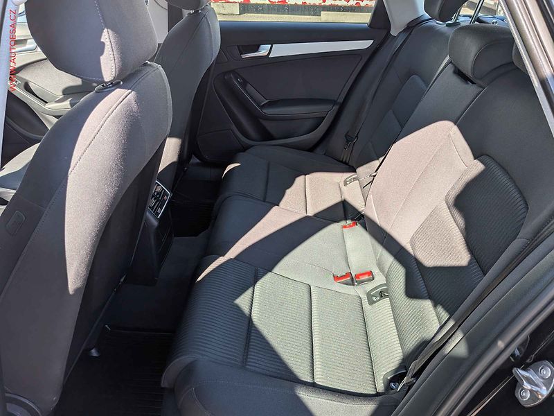 Audi A4 (2015) 2.0 TDi quattro, ČR, AT, navi - fotka 10 z 16