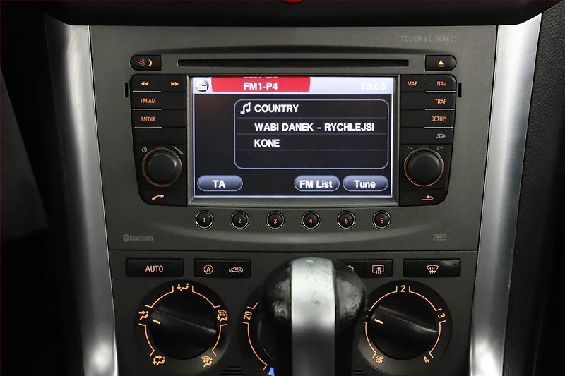 Opel Antara (2012) 2.2 CDTI, 4X4, Automat, Navi - fotka 15 z 18