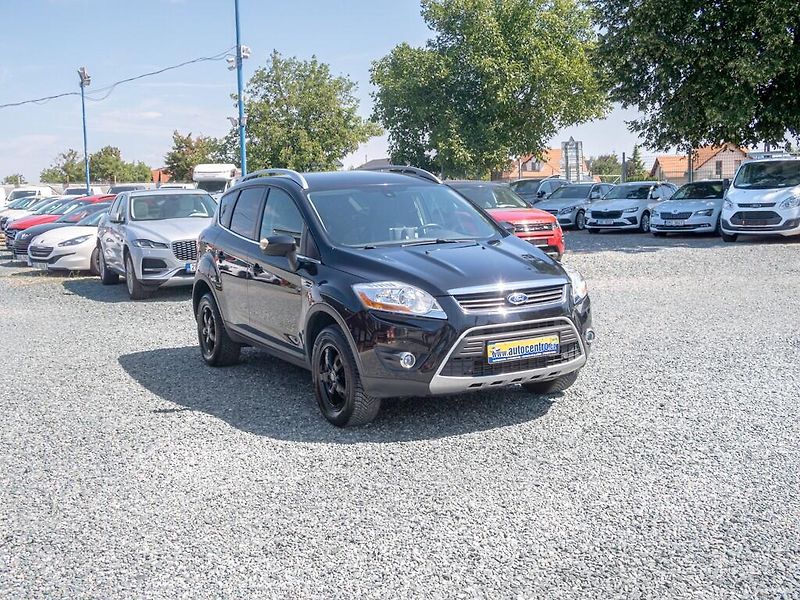 Ford Kuga (2012) 2.0D 103KW 4x4 TITAN – CARPLAY - fotka 3 z 47