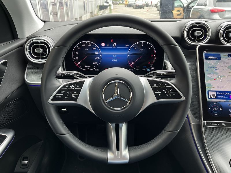 Mercedes-Benz GLC SUV 220d 4MATIC Avantgarde - fotka 11 z 20