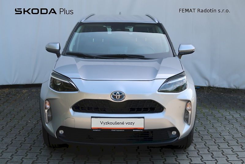 Toyota Yaris Cross (2022) Comfort Tech 1,5 Hybrid 4x4 e- - fotka 22 z 30