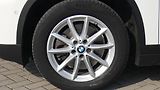 BMW X1 xDrive 25i Advantage Aut. - náhled 22