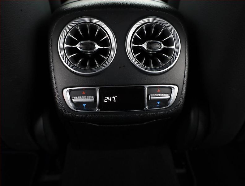 Mercedes-Benz CLS (2022) 450 4MATIC - fotka 18 z 19