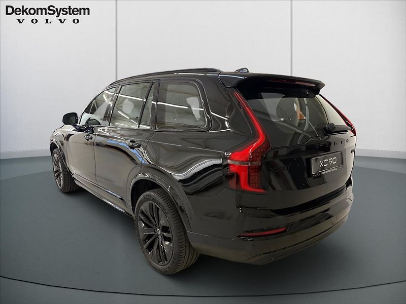 Volvo XC90 (2026) 2,0 XC90B5 Black Edition 3624 - fotka 4 z 15