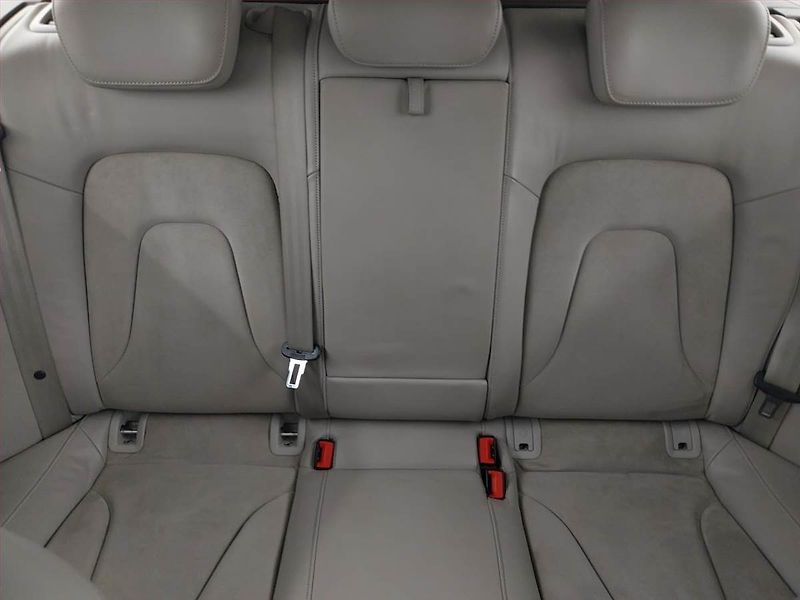 Audi A4 (2009) 2.0 TFSI, Automat, Navi - fotka 10 z 19