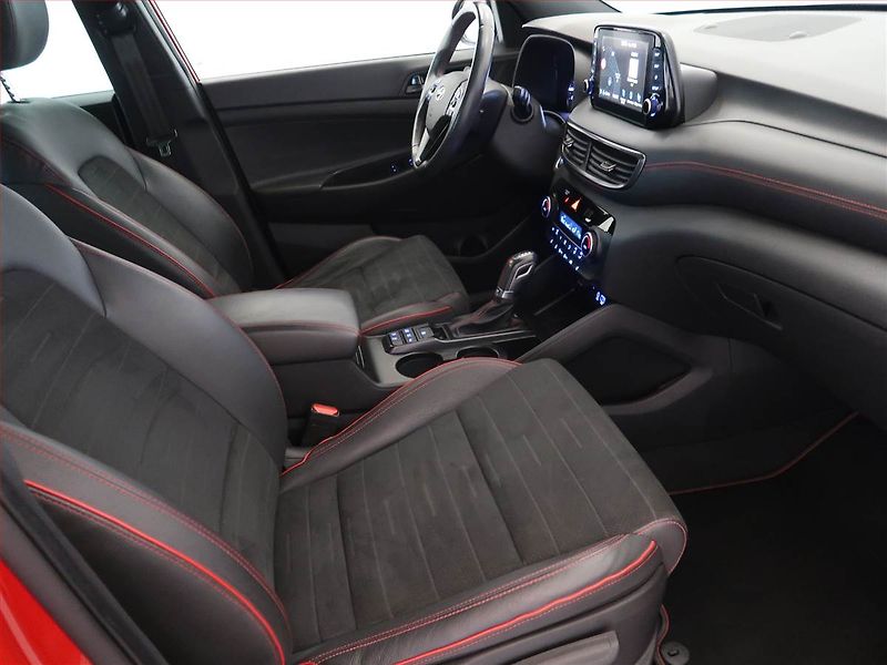 Hyundai Tucson (2020) 1.6 T-GDI - fotka 9 z 16