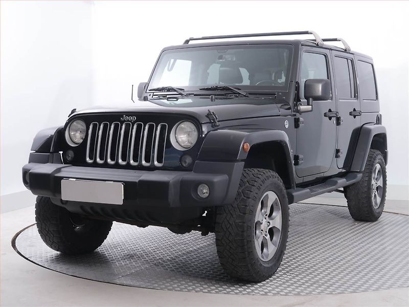 Jeep Wrangler (2018) 3.6 V6 - fotka 2 z 20