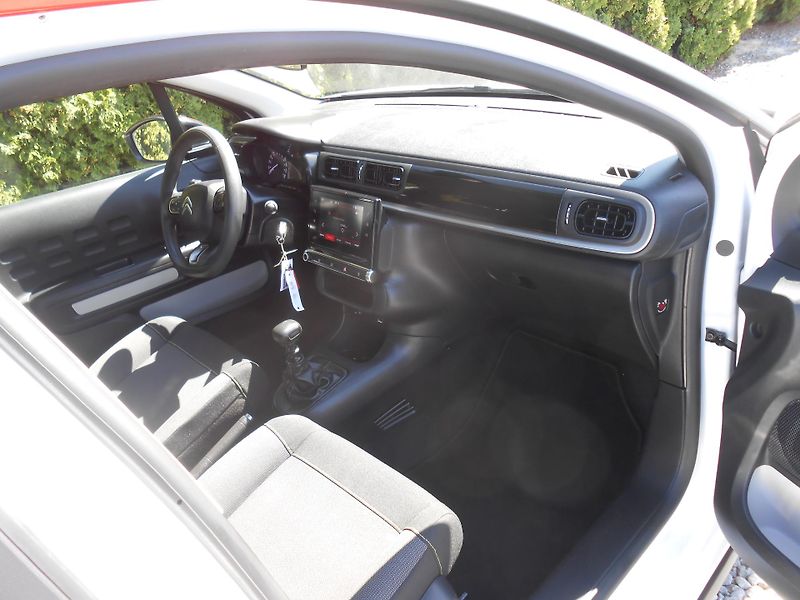 Citroën C3 1.5HDi,6kvalt, Full led - fotka 17 z 40