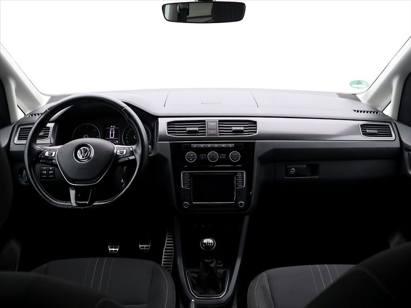 Volkswagen Caddy 2,0 TDI 110kW Alltrack 1.Maj - fotka 23 z 30