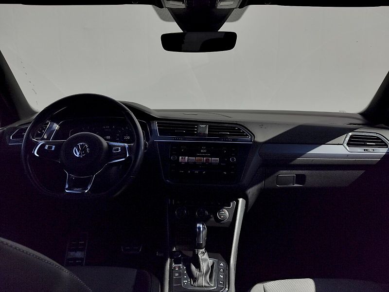 Volkswagen Tiguan Allspace (2021) 1,5 Tsi 110 Kw DSG R-Line - fotka 5 z 38