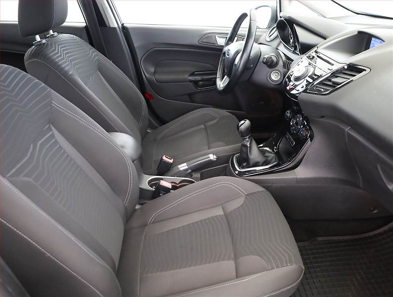 Ford Fiesta (2012) 1.0 EcoBoost, Park. senzory - fotka 7 z 15