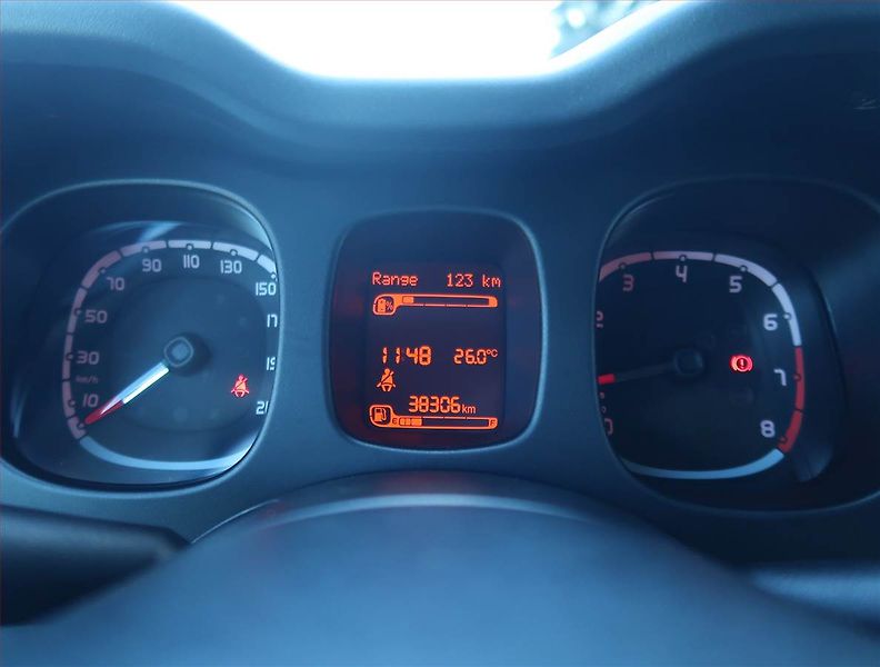 Fiat Panda (2024) Cross 1.0 FireFly, Serv.kniha - fotka 11 z 16