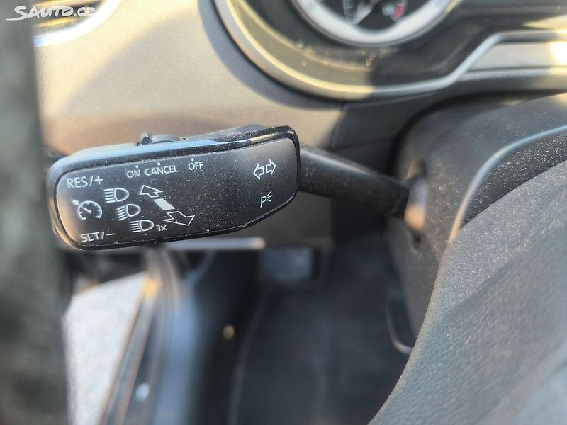 Škoda Octavia 2.0TDI110KW 4X4, VÝBAVA,170TKM - fotka 16 z 21