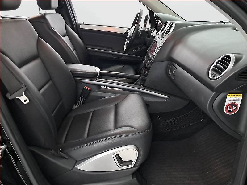 Mercedes-Benz Třídy M (2008) ML 320 CDI , 4X4, Automat - fotka 9 z 17
