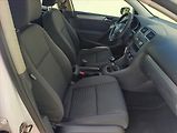 Volkswagen Golf 1,6 TDi Klimatizace - náhled 27