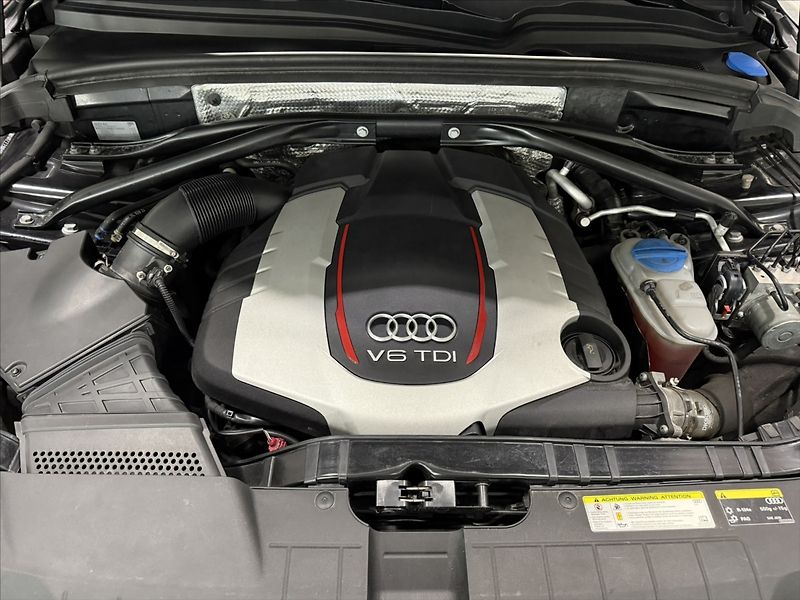 Audi SQ5 3,0   TDI 313HP QUATTRO BI-XEN - fotka 41 z 41