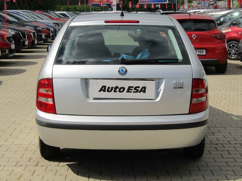 Škoda Fabia (2004) 1.2i, servis.kniha - fotka 5 z 15
