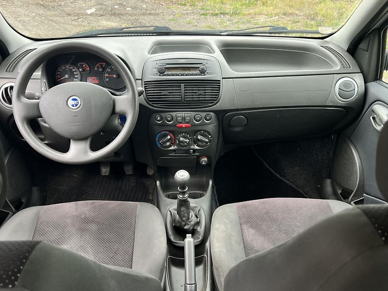 Fiat Punto (2009) - fotka 5 z 23