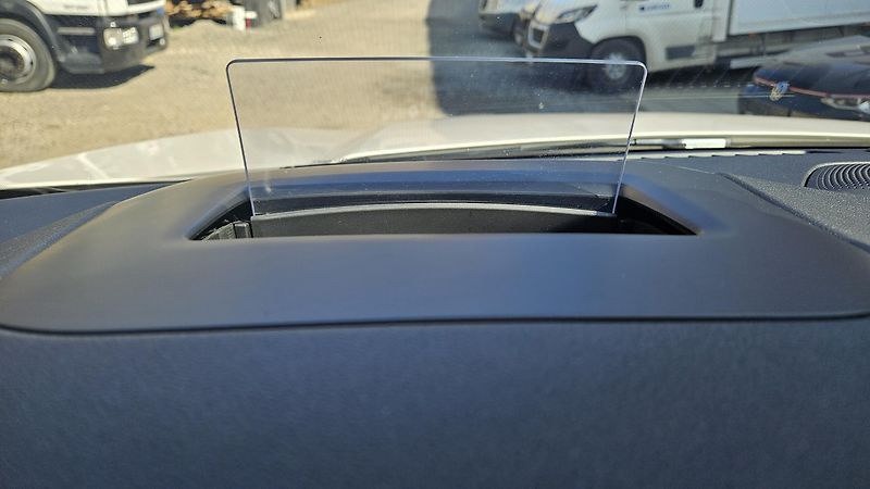 Ford Kuga (2021) 2.0 EB 140kW ST-line 4x4 AT8  - fotka 20 z 36