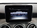 Mercedes-Benz GLA (2016) 200 CDI 4MATIC, 4X4 - náhled 13