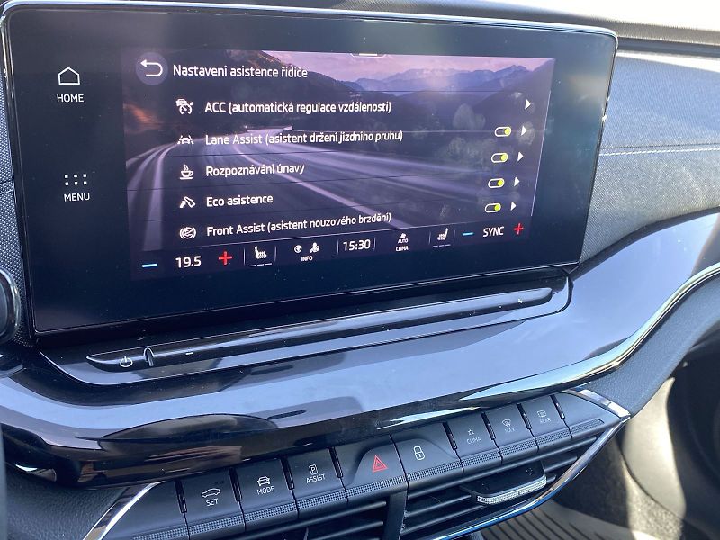 Škoda Octavia (2022) Combi 2.0 TDI DSG Style+ - fotka 22 z 37