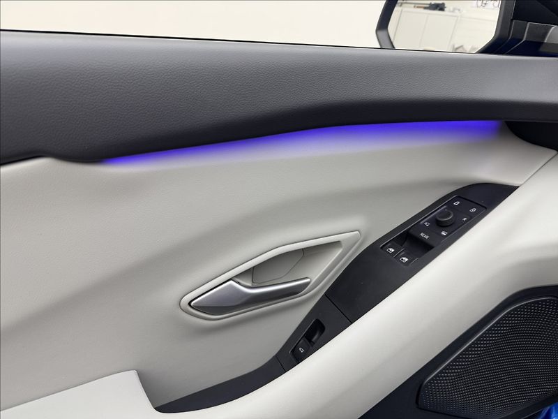 Ford Explorer 79kWh PREMIUM HUD B&O ČR - fotka 32 z 47