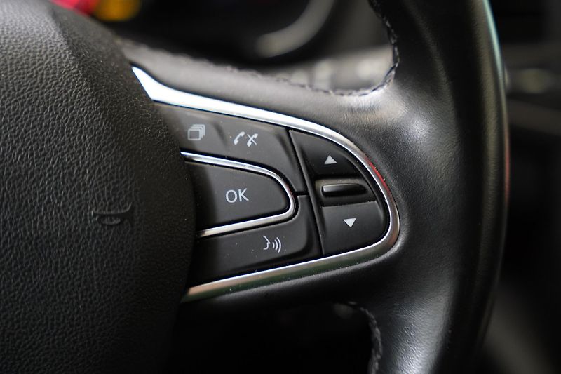 Renault Talisman - fotka 16 z 24