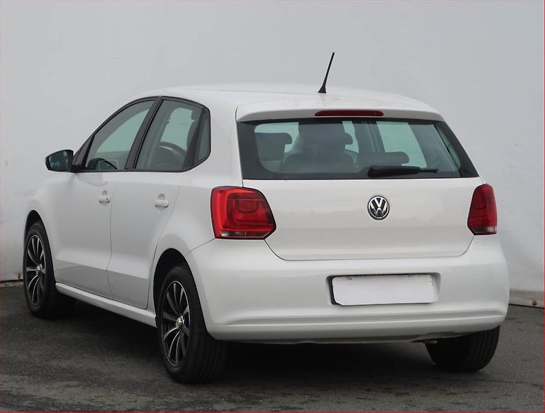 Volkswagen Polo (2011) 1.2 12V, Tempomat - fotka 4 z 17