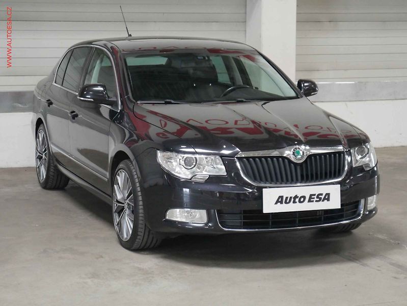 Škoda Superb (2008) 3.6 FSI 4x4, ČR, DSG, výhřev - fotografie inzerátu