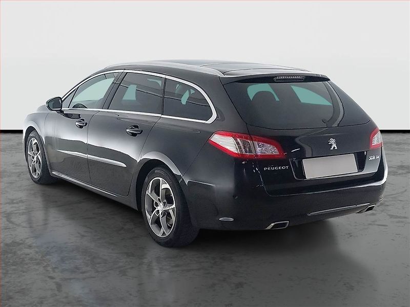 Peugeot 508 (2011) 2.0 HDi, Xenony, Tempomat - fotka 4 z 18