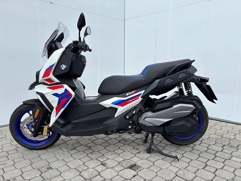 BMW (2023) C 400 X - fotka 5 z 13