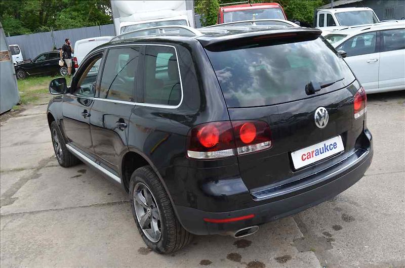 Volkswagen Touareg (2008) 3,0 TDI - fotka 6 z 30