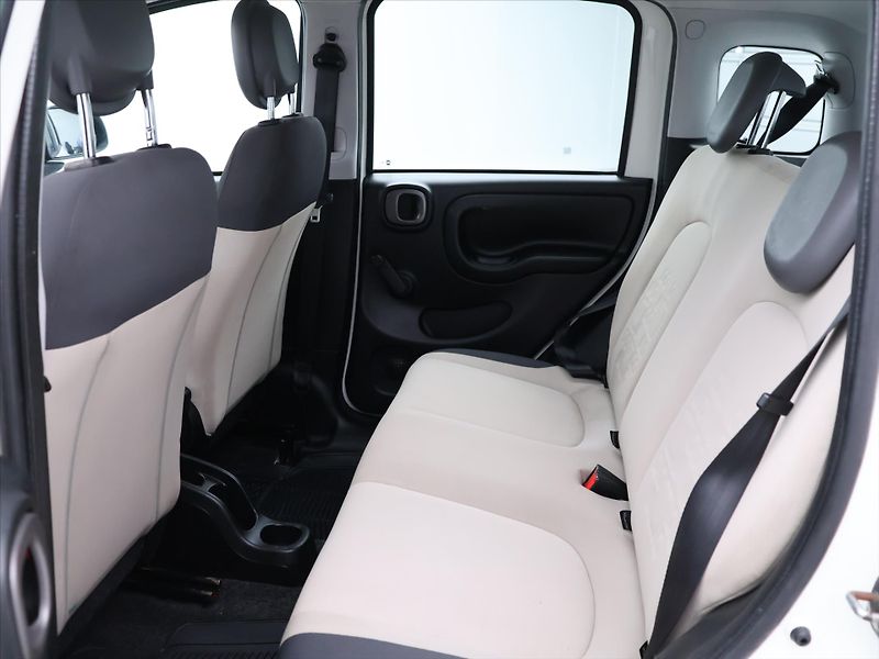 Fiat Panda 1.2 51kW Easy Klima LPG - fotka 11 z 24