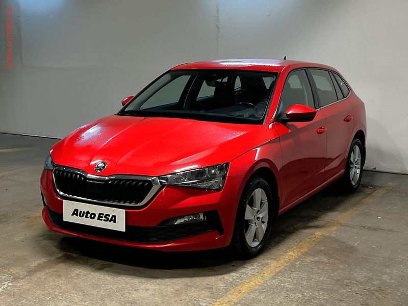 Škoda Scala (2020) 1.6 TDi, Ambiente, DSG - fotka 3 z 15