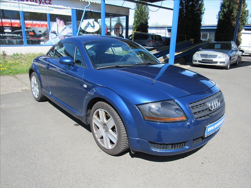 Audi TT 1,8 Turbo 110kW - fotka 3 z 26