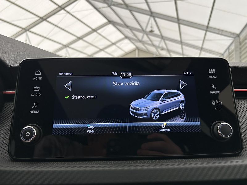 Škoda Kamiq 1.0 TSI Monte Carlo - fotka 10 z 30