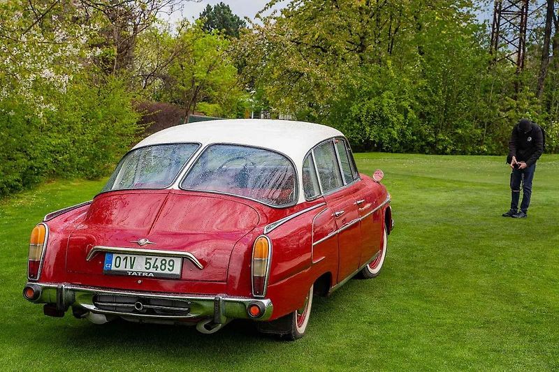 Z výstavy Automobilové klenoty.