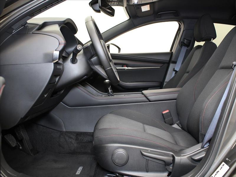 Mazda 3 2,5 G140 Homura 34tkm.ČR - fotka 6 z 25