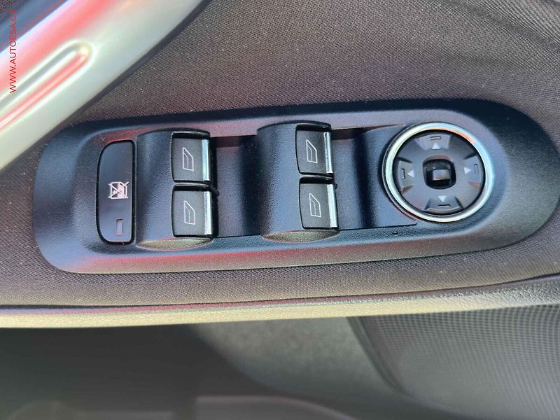 Ford S-MAX (2009) 2.5T, autoAC - fotka 11 z 19