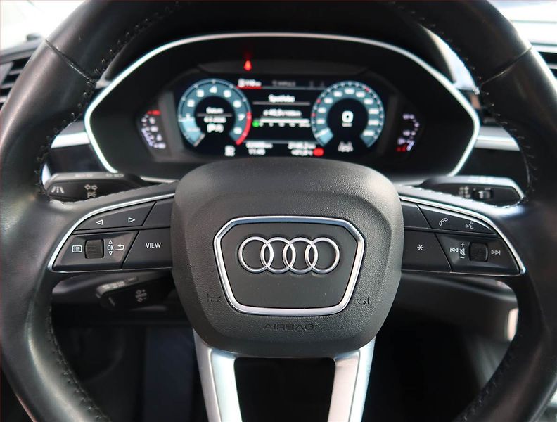 Audi Q3 (2019) 40 TFSI - fotka 16 z 25