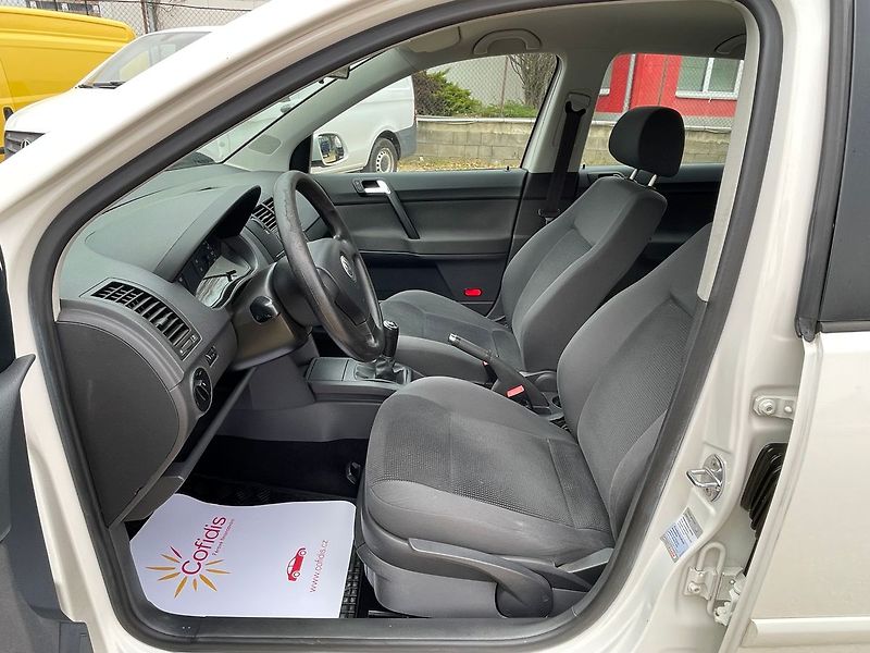 Volkswagen Polo 1.2i 44kW*KLIMA* - fotka 12 z 27